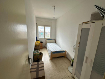 PISO DE 103m² CON 4 HABITACIONES, BALCON Y ASCENSOR!