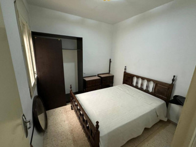 PISO DE 103m² CON 4 HABITACIONES, BALCON Y ASCENSOR!