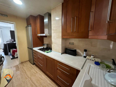 PISO DE 103m² CON 4 HABITACIONES, BALCON Y ASCENSOR!