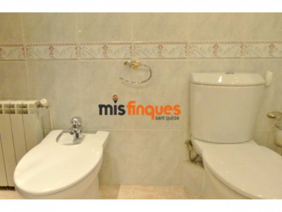 ¡¡PISO DE 130m² EN AVDA CONCORDIA - SABADELL!!