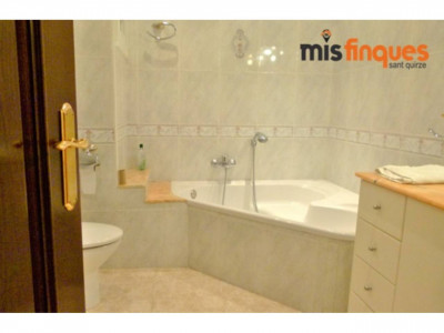 ¡¡PISO DE 130m² EN AVDA CONCORDIA - SABADELL!!