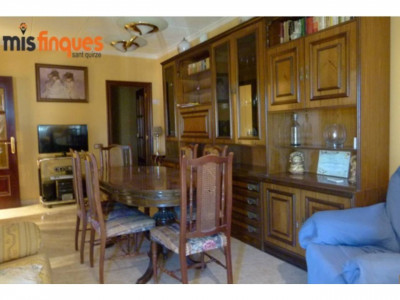 ¡¡PISO DE 130m² EN AVDA CONCORDIA - SABADELL!!
