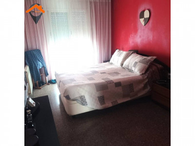 PISO DE 4 HAB. ZONA RDA. PAU VILA
