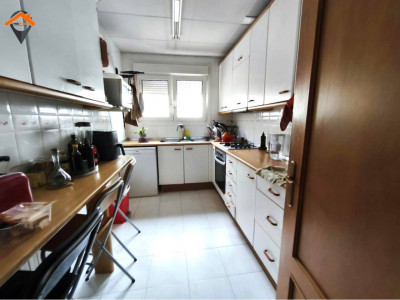 PISO DE 4 HABITACIONES CON CHIMENEA Y ALTILLO EN EIXAMPLE DE SABADELL!!! 