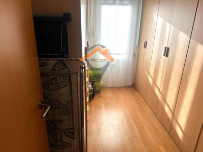 ¡PISO DE 4 HABITACIONES EN EL CENTRO CON PARQUING Y TRASTERO!