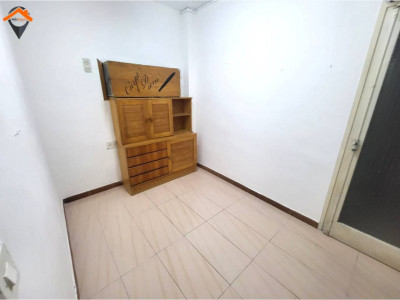 PISO DE 4 HABITACIONES EN LA CREU DE BARBERÁ!!!