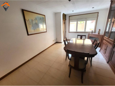 PISO DE 4 HABITACIONES EN LA CREU DE BARBERÁ!!!