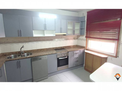 PISO DE 4 HABITACIONES EN LA CREU DE BARBERÁ!!!