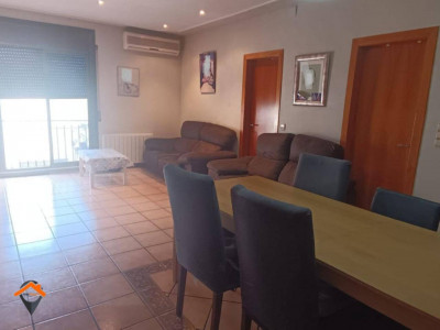 PISO DE 92m² CON TAL SOLO 2 VECINOS!