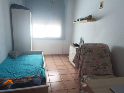 PISO DE 92m² CON TAL SOLO 2 VECINOS!