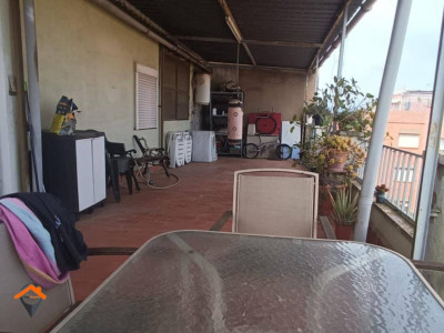 PISO DE 92m² CON TAL SOLO 2 VECINOS!