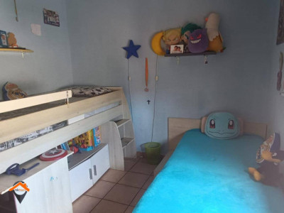 PISO DE 92m² CON TAL SOLO 2 VECINOS!