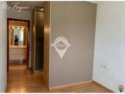 PISO DISPONIBLE EN ALQUILER PISO, PARQUING Y TRASTERO SANT QUIRZE V.