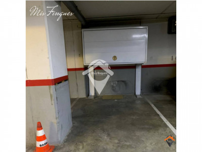 PISO DISPONIBLE EN ALQUILER PISO, PARQUING Y TRASTERO SANT QUIRZE V.
