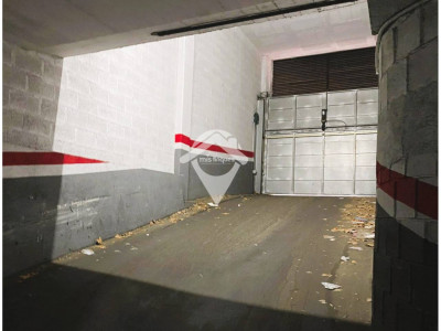 PISO EN ALQUILER CON PARKING DISPONIBLE