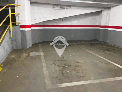 PISO EN ALQUILER CON PARKING DISPONIBLE