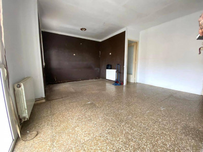 PISO EXTERIOR Y CON ASCENSOR EN LA ROUREDA-SABADELL