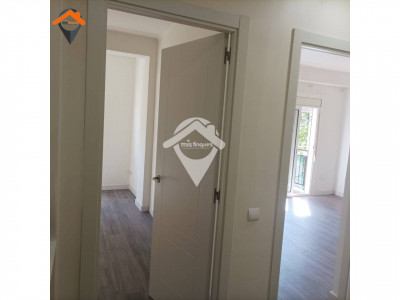 PISO EXTERIOR Y TODO REFORMADO CON BALCON