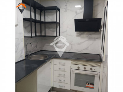 PISO EXTERIOR Y TODO REFORMADO CON BALCON