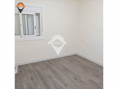 PISO EXTERIOR Y TODO REFORMADO CON BALCON