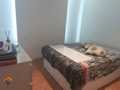 ¡¡PISO REFORMADO DE 3 HABITACIONES!!