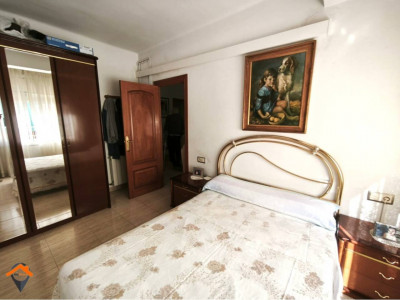 PISO SOLEADO Y CON BALCÓN EN CAN RULL!!