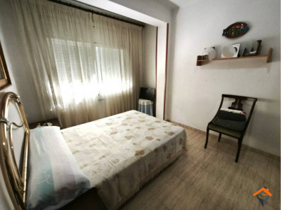 PISO SOLEADO Y CON BALCÓN EN CAN RULL!!