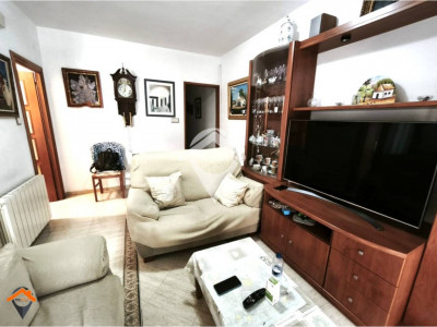 PISO SOLEADO Y CON BALCON EN CAN RULL-SABADELL