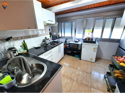 PISO TOTALMENTE EXTERIOR EN MERINALES!! 