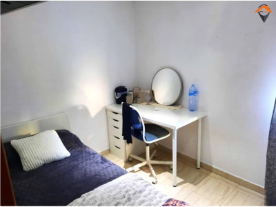 PISO TOTALMENTE EXTERIOR EN MERINALES!! 