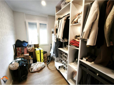 PISO TOTALMENTE REFORMADO, EXTERIOR Y MUY LUMINOSO – ¡LISTO PARA ENTRAR A VIVIR!