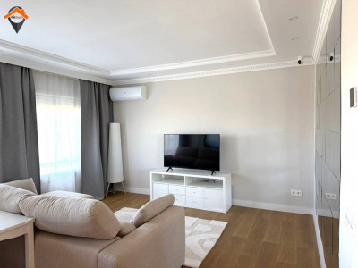 PISO TOTALMENTE REFORMADO, EXTERIOR Y MUY LUMINOSO – ¡LISTO PARA ENTRAR A VIVIR!