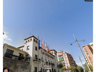 PLANTA BAJA A REFORMAR EN EL CENTRO DE BARBERÀ DEL VALLES, AL LADO DEL AYUNTAMIENTO!