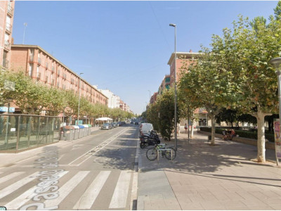 PLANTA BAJA A REFORMAR EN EL CENTRO DE BARBERÀ DEL VALLES, AL LADO DEL AYUNTAMIENTO!