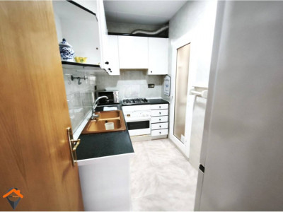 PLANTA BAJA ACOGEDORA EN ZONA TRANQUILA Y BIEN COMUNICADA!! 