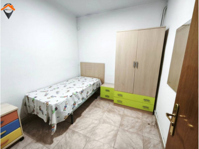 PLANTA BAJA ACOGEDORA EN ZONA TRANQUILA Y BIEN COMUNICADA!! 