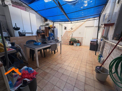 PLANTA BAJA CON ENTRADA INDEPENDIENTE CON PATIO DE 30M2!!