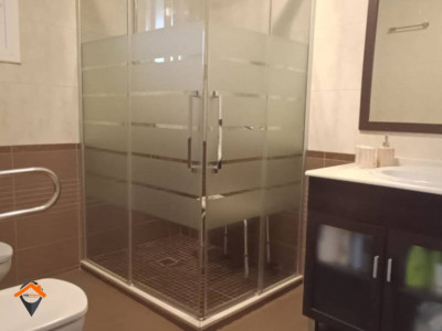 PLANTA BAJA CON ENTRADA INDEPENDIENTE CON PATIO Y TERRAZA