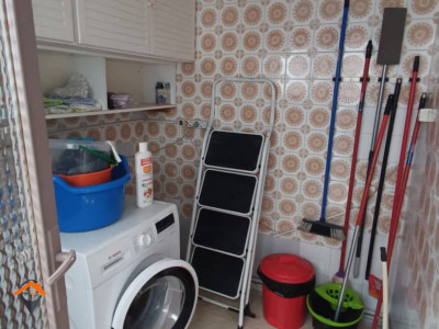 PLANTA BAJA CON ENTRADA INDEPENDIENTE CON PATIO Y TERRAZA