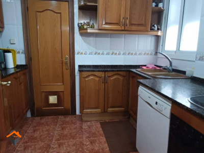 PLANTA BAJA CON ENTRADA INDEPENDIENTE CON PATIO Y TERRAZA