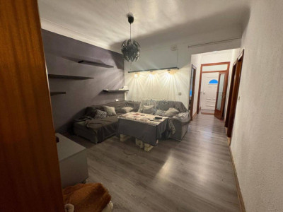 PLANTA BAJA CON ENTRADA INDEPENDIENTE CON PATIO Y TERRAZA