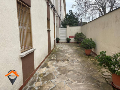 PLANTA BAJA CON PATIO  A 3 MIN. DE LA PLAYA!!!!