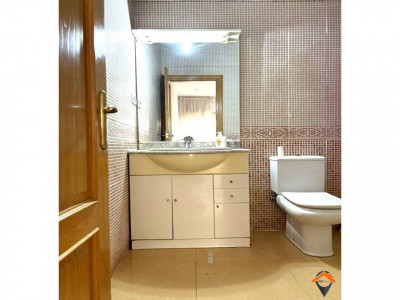 PLANTA BAJA DE 4 HABITACIONES EN LA CREU DE BARBERÁ!!! 