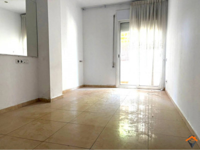 PLANTA BAJA DE 4 HABITACIONES EN LA CREU DE BARBERÁ!!! 