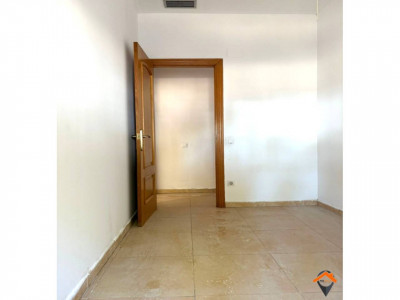 PLANTA BAJA DE 4 HABITACIONES EN LA CREU DE BARBERÁ!!! 
