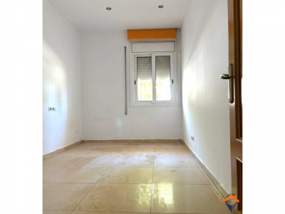 PLANTA BAJA DE 4 HABITACIONES EN LA CREU DE BARBERÁ!!! 