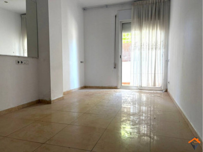 PLANTA BAJA DE 4 HABITACIONES EN LA CREU DE BARBERÁ!!! 