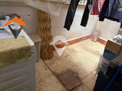 PLANTA BAJA EN VENTA JUNTO RONDA COLLSALARCA