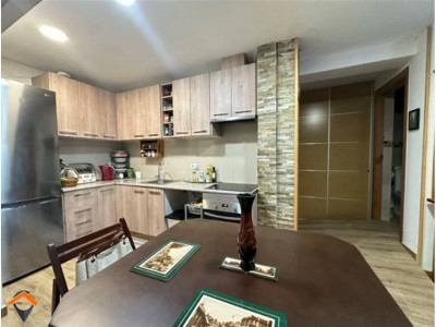 PLANTA BAJA LUMINOSA Y ACTUALIZADA JUNTO AL PARC DEL NORD!! 