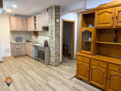 PLANTA BAJA LUMINOSA Y ACTUALIZADA JUNTO AL PARC DEL NORD!! 